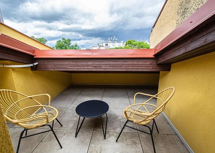 Quite Loft With Balcony And 3 Air Conditioners