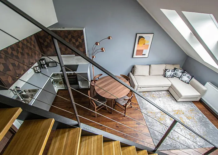 Appartement Quite Loft With Balcony And 3 Air Conditioners *